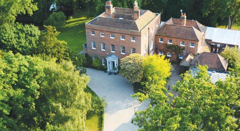 Hostal Mulberry House Ongar Exterior foto