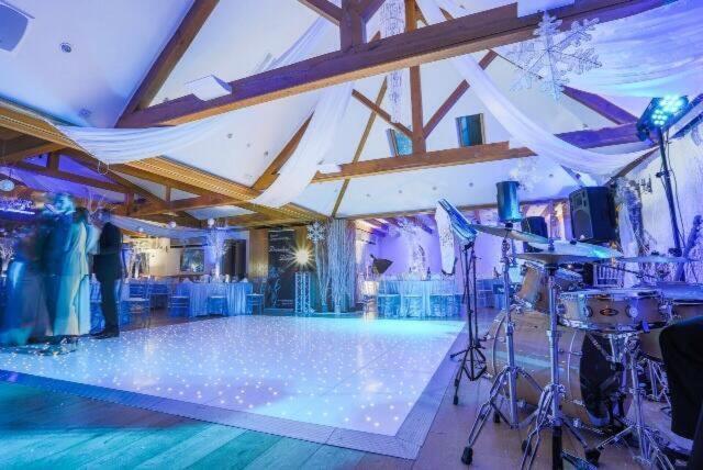 Hostal Mulberry House Ongar Exterior foto
