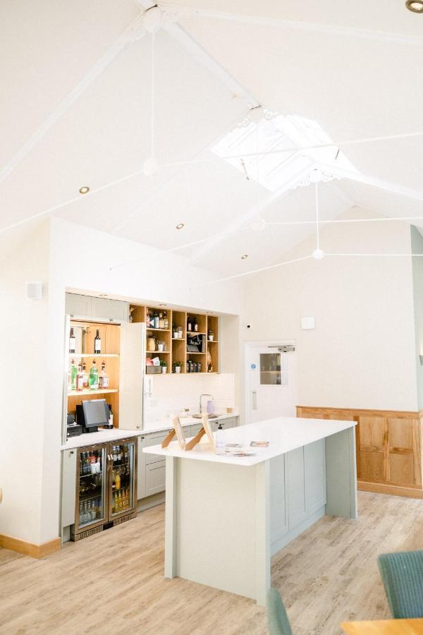 Hostal Mulberry House Ongar Exterior foto