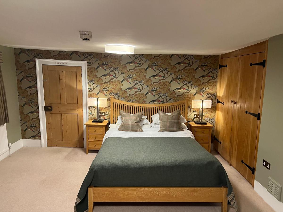 Hostal Mulberry House Ongar Exterior foto